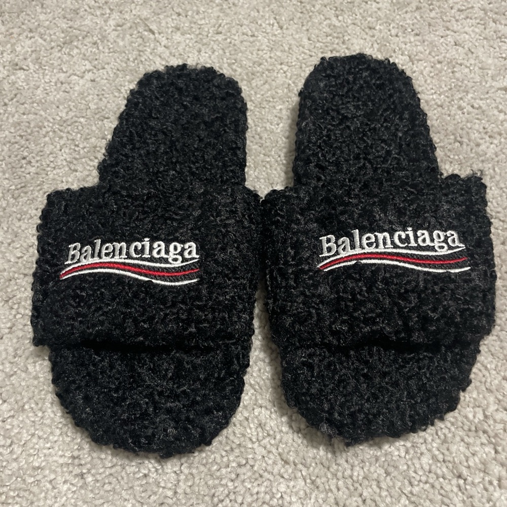 & Other Stories Black Textured Sandals